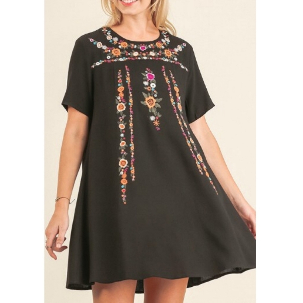 Umgee Women's Black Embroidered Boho Dress Size M